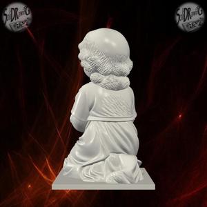 Innocent Child Praying Grace – SoliDRawinGs SG857