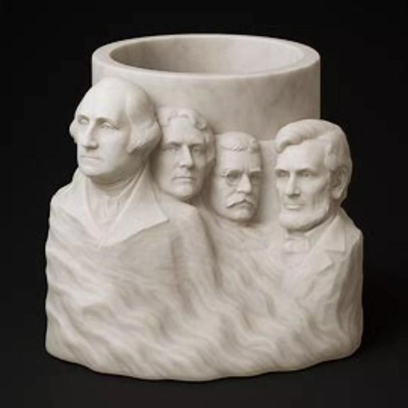 Majestic Mount Rushmore Marble Pen Holder Showpiece