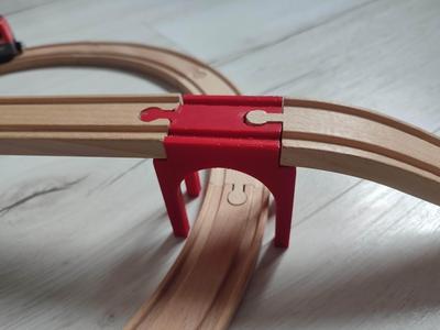 Toy bridge: Brio-type wooden track