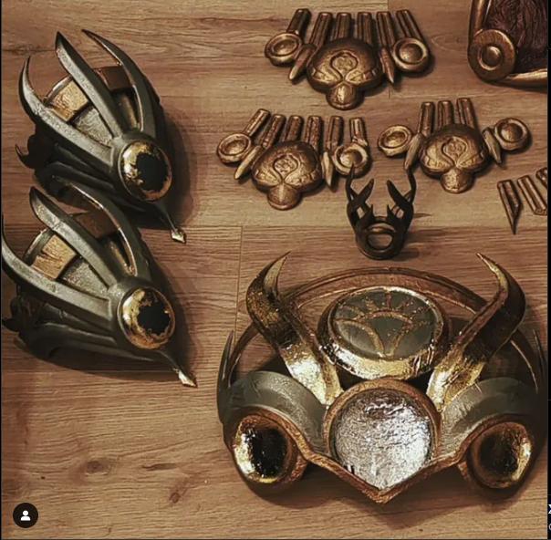 Morrigan Dragon Age Necklace and Headdress