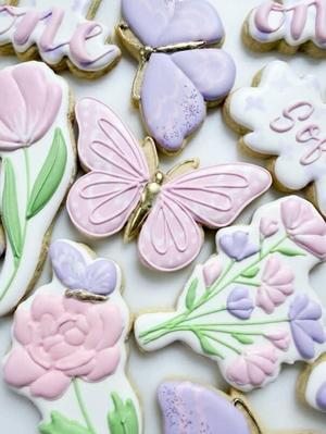 4  sizes - Classic Butterfly Shape Cookie Cutter - Sharp, clean cutting edges!