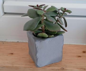 Flower pot or pen holder, granite paving stone