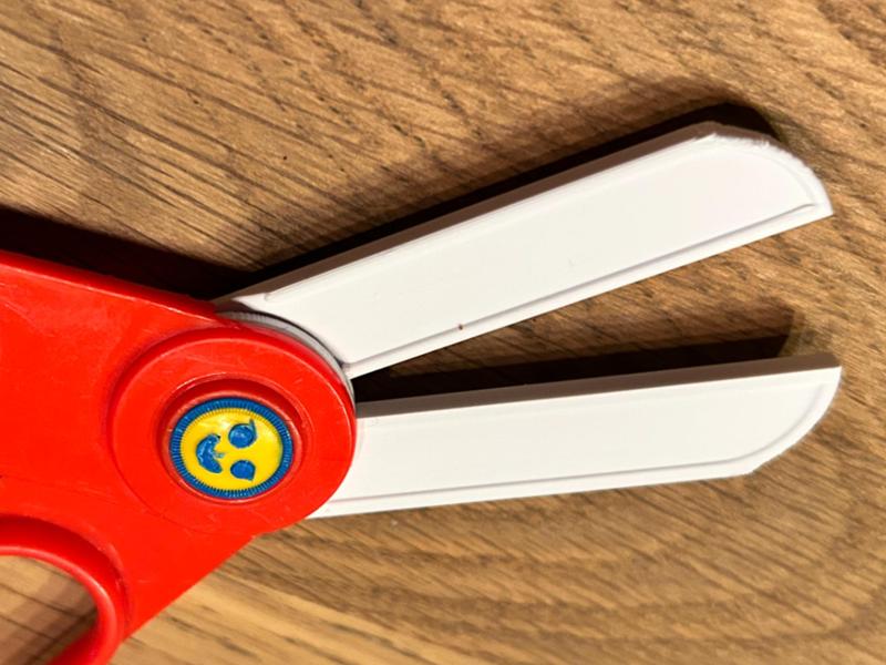 Replacement Scissor Blade for Theo Klein Doctor's Kit