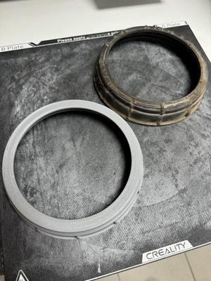 Crysler Cerbring fuel tank top holder