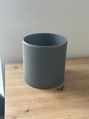 Cylinder vase with geometric structure 2