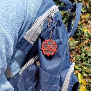 28 - LOUIS TOMLINSON