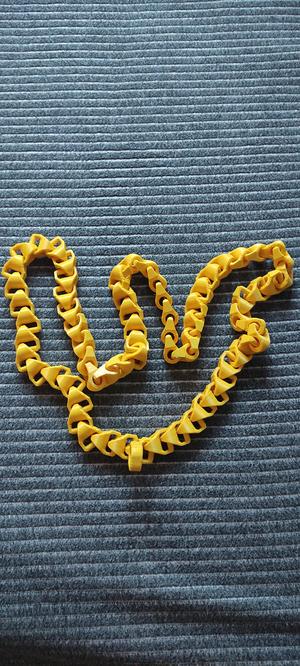 Hip hop chain