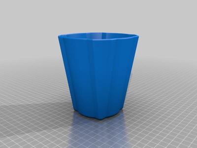 Circle 4 edge Vase or pot