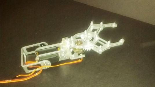 Claw Mounting Bracket for SparkFun Robotics Claw MkII