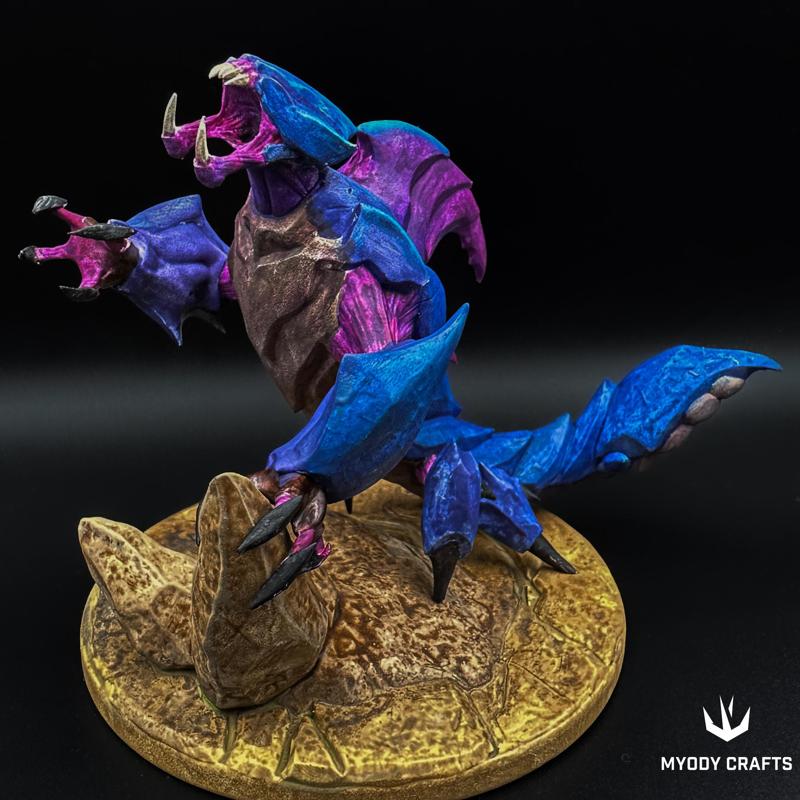 REK'SAI FIGURINE FROM LEAGUE OF LEGENDS