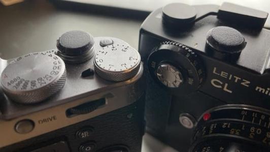 Soft Button Release for Dressing-Up Camera