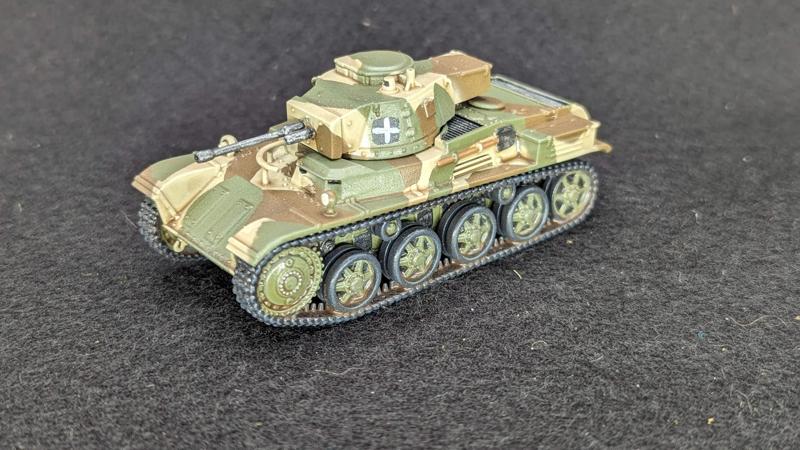 Light Tanks Toldi I+Toldi II+Toldi IIA+Toldi III + 3 Tankmen (Hungary, WW2)