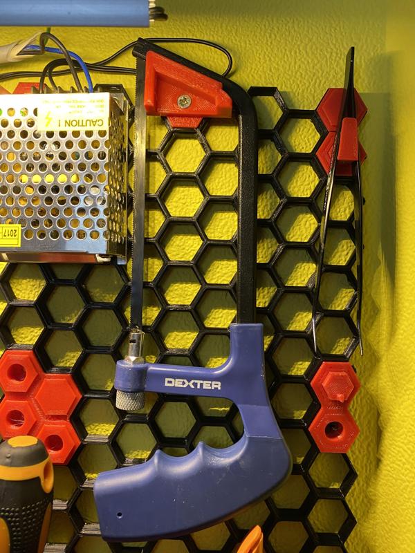 Saw "Dexter" mount for Honeycomb wall