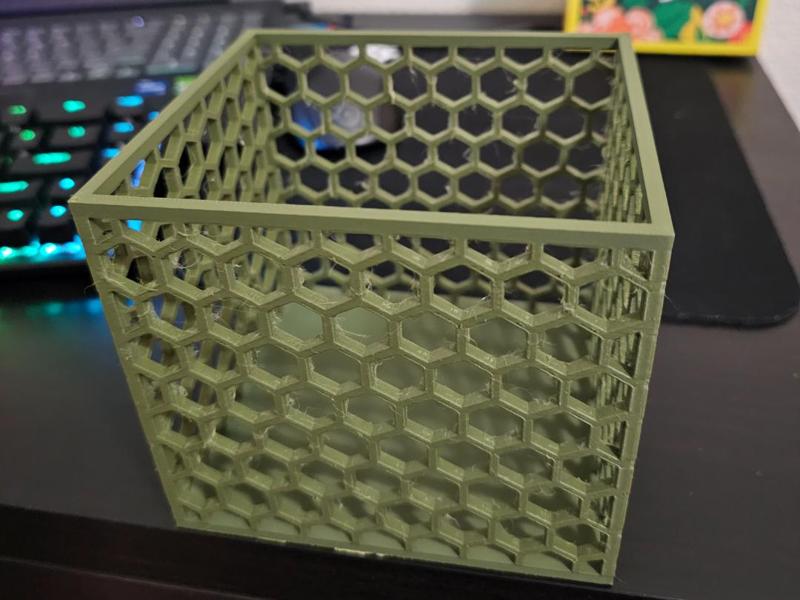 Honeycomb basket