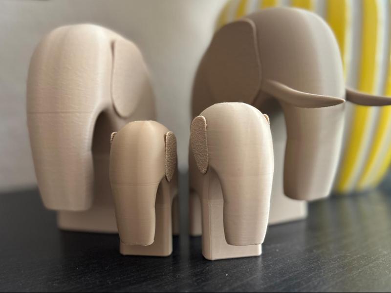 Minimalist Elephant Family