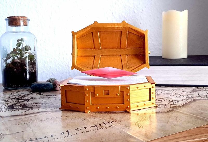 Stone of Barenziah with Real floating crystal!