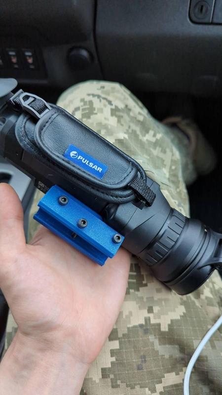 Pulsar Helion Thermal Monocular picatinny mount