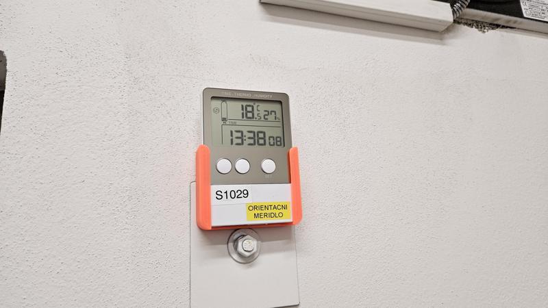 D102/T113A Temperature and Humidity holder