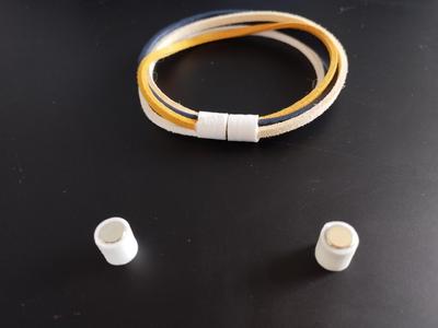 Bracelet clasp