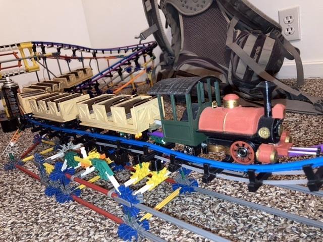 Big Thunder Mountain Railroad rollercoaster working model