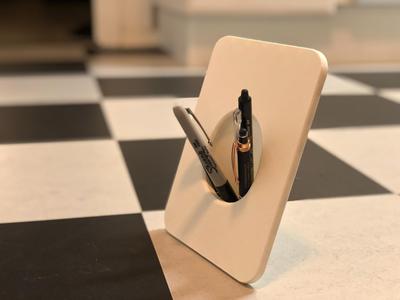 Pen Holder Art-ish