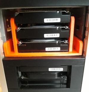 mount for three 3.5'' hard discs