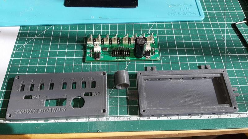 Housing for Power and 8CH Fuse Board for receiver