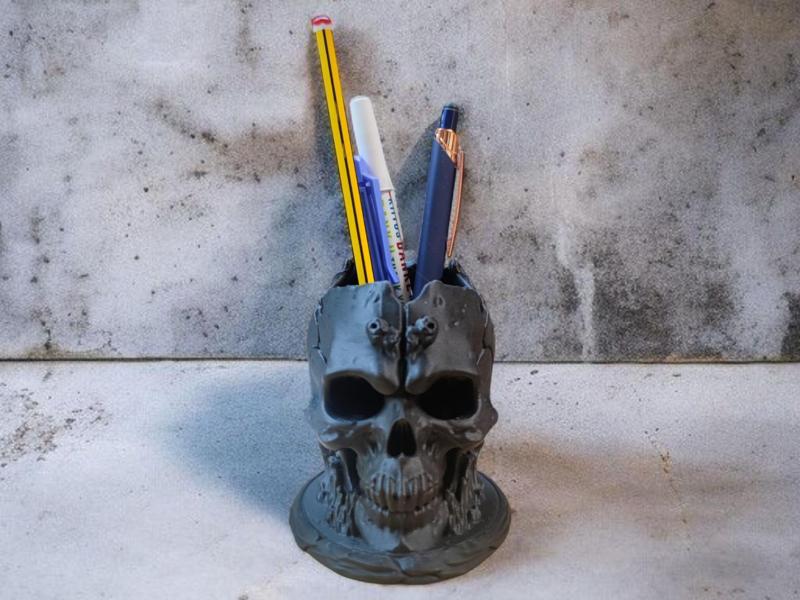 Skull Pen Holder