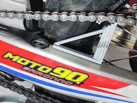 Motorcycle chain tension gauge