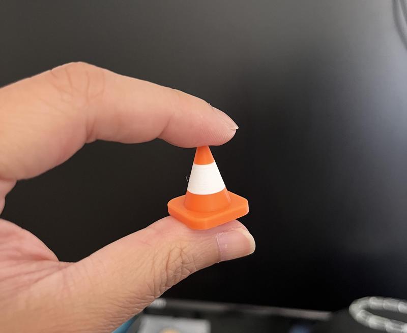 Mini Traffic Cone Magnet  | traffic lovers | Magnet Figure | Free support need | easy to print |  fast print