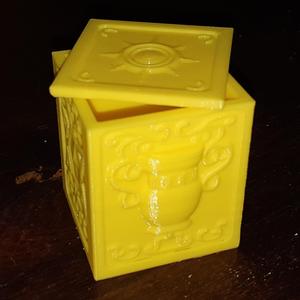 Pandora box Aquarius