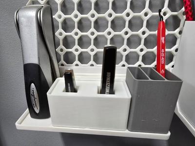 Gridfinity Dual Nail Clipper Holder   