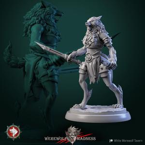 Werewolf warrior female V1 32mm pre-supported