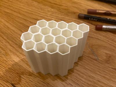 honeycomb pencil holder