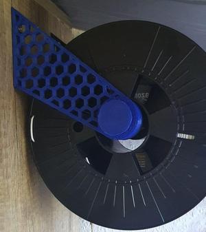 Filament holder