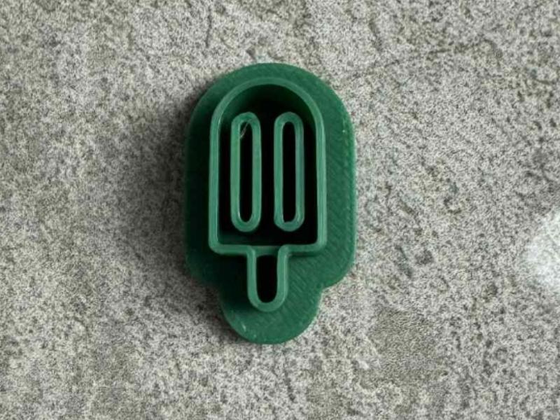 Round popsicle polymer clay earring cutter