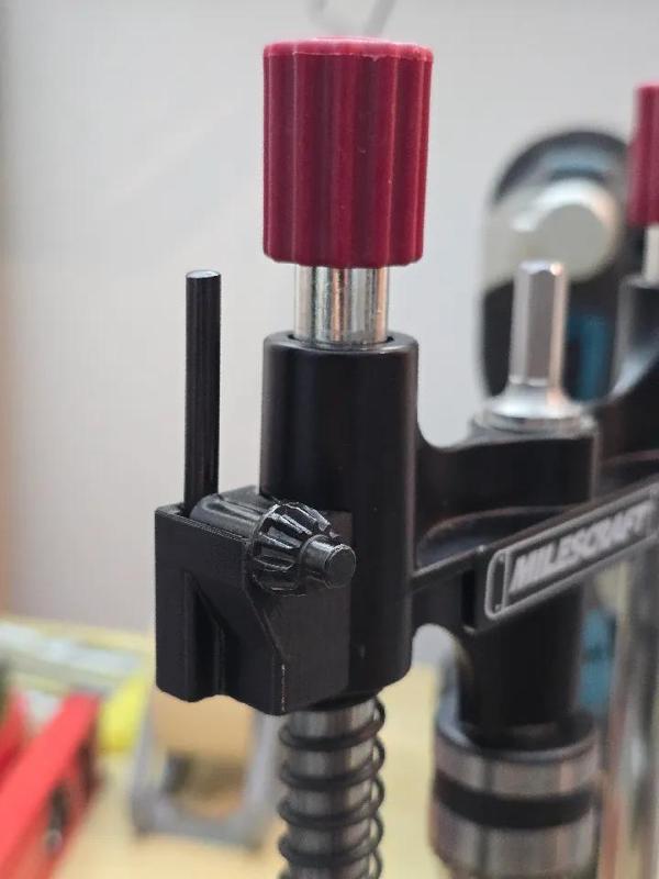 Milescraft 1318 Drillmate Chuck Key Holder   