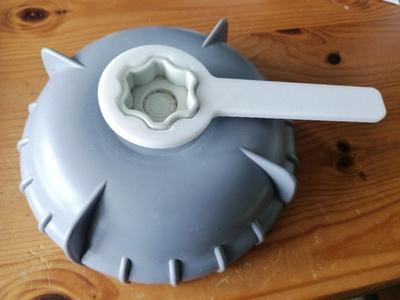 SWIMMING POOL WATER PUMP AIR-RELEASE VALVES' WRENCH