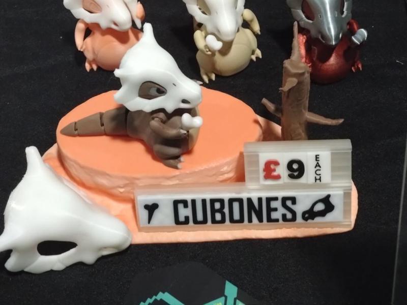 Rocky Display Stand with Price Slots