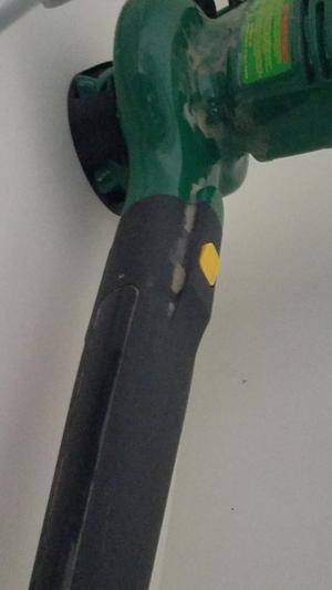 Weed Eater WEB150 7-1/2-Amp Leaf Blower Mount