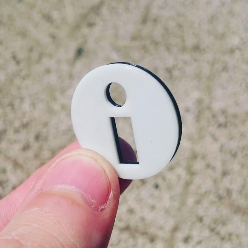 iKNOW game - iKNOW chip