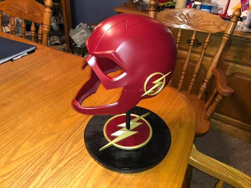 The Flash helmet stand logo
