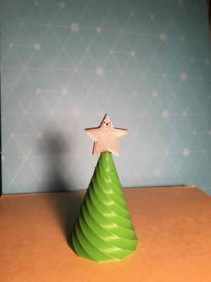 Xmas tree decoration 2