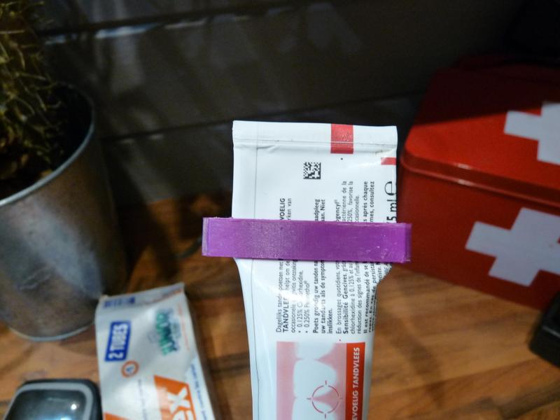 toothpaste flattener 2 size