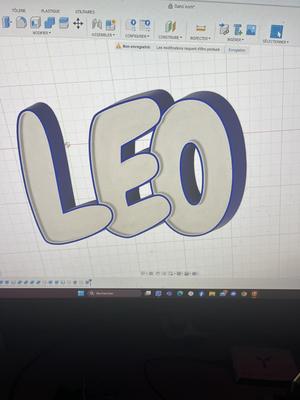 LEO lamp