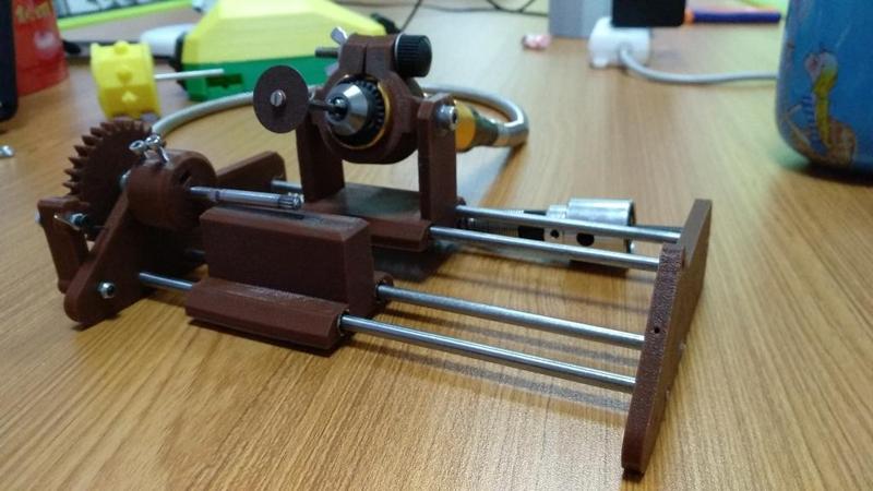 Adjustable Dremel Holder for The little bolt hobbit