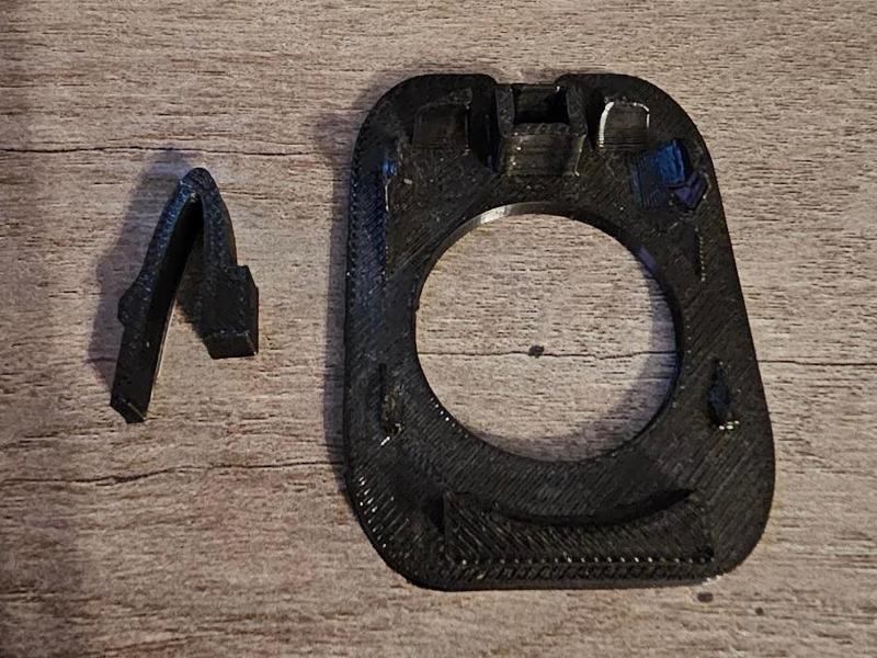 Ford Maverick 12V Outlet Bed Adaptor Plate