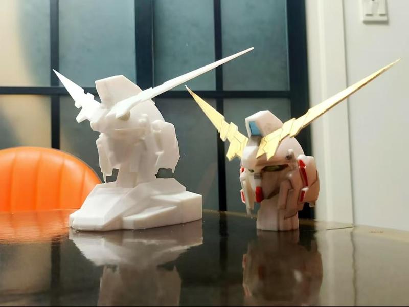 Unicorn Gundam Head Sculpt, Transformable