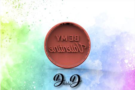 cutting valentine's day