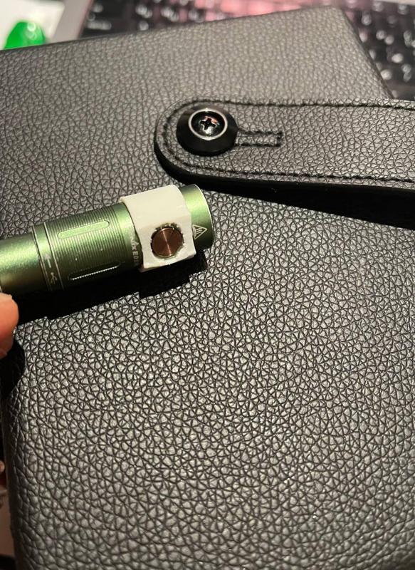 Fenix E05R button guard